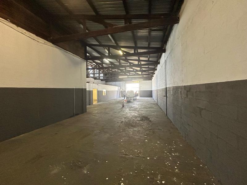 To Let commercial Property for Rent in Elsies River Industrial Western Cape